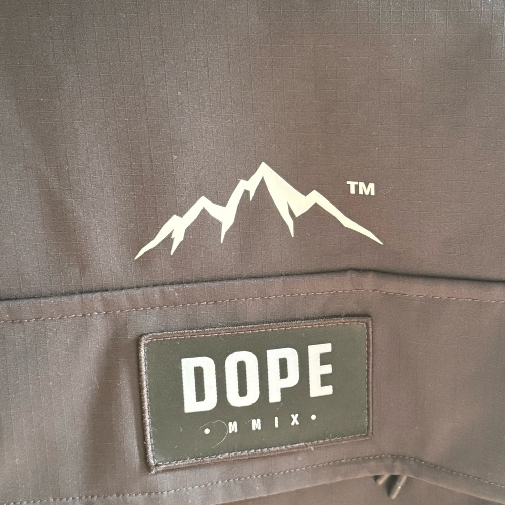 DOPE Black Mountain Logo Jacket - image 4
